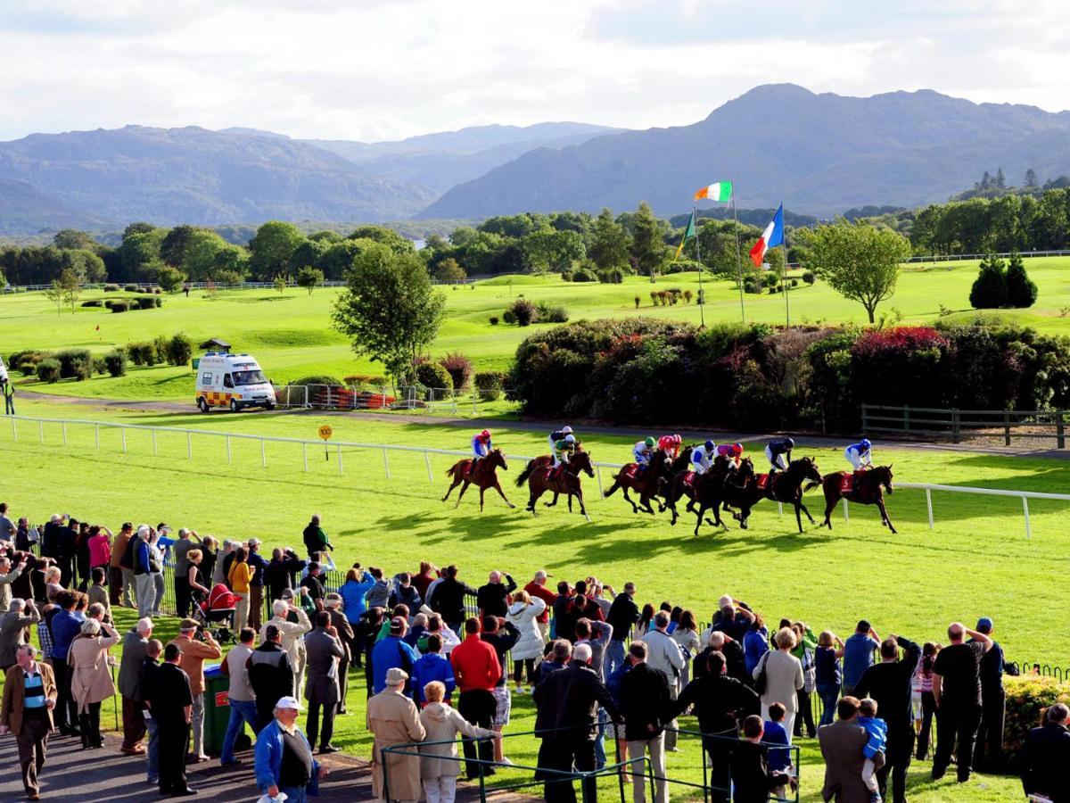 Madams Hill House Killarney Villa Dış mekan fotoğraf